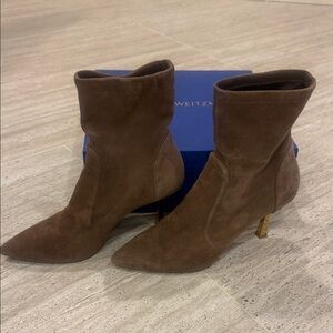 Stuart Weitzman taupe Suede Heeled Boots